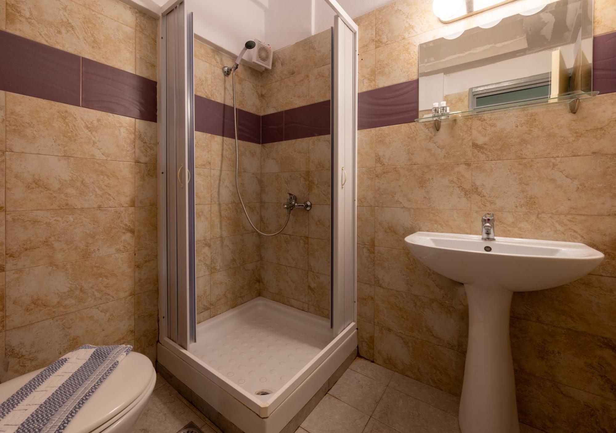Fontana Luxury Rooms Mytilíni Zewnętrze zdjęcie